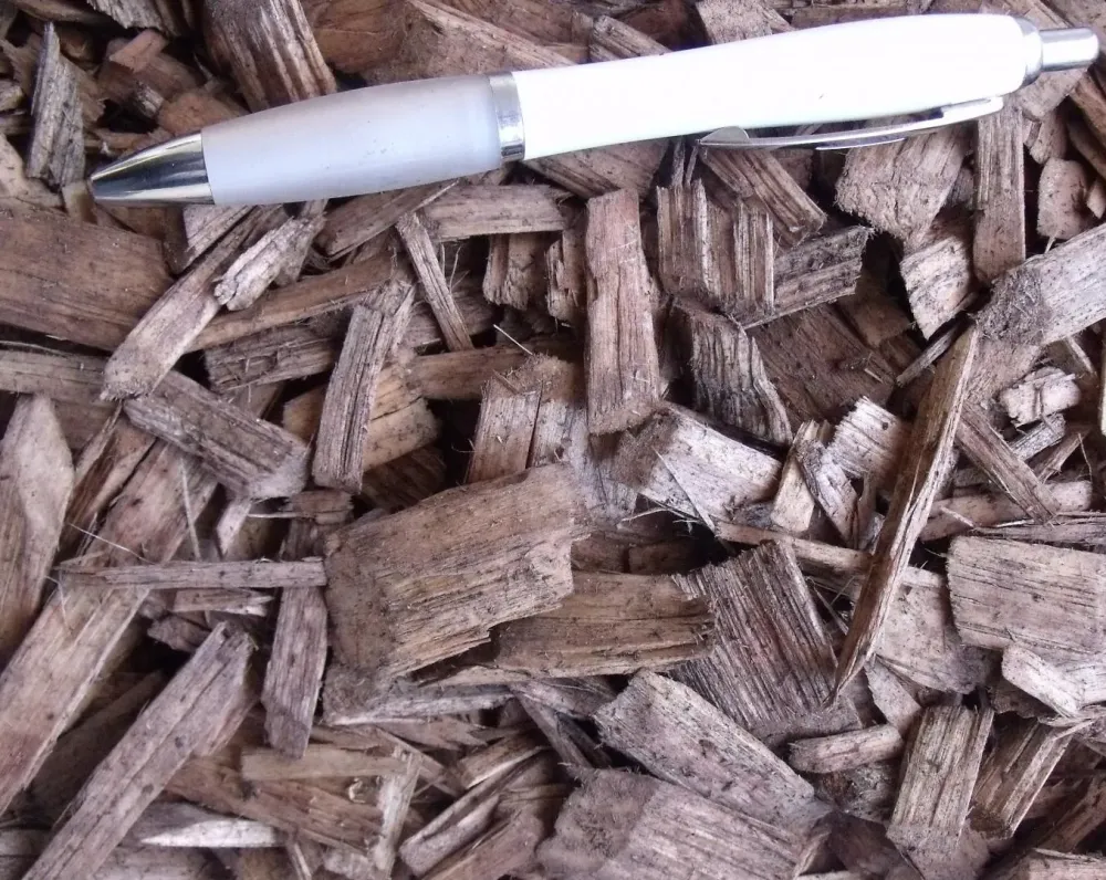 plaquette bois naturel brun